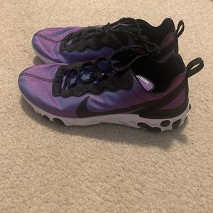 Nike Women's Purple and Black Athletic Sneakers